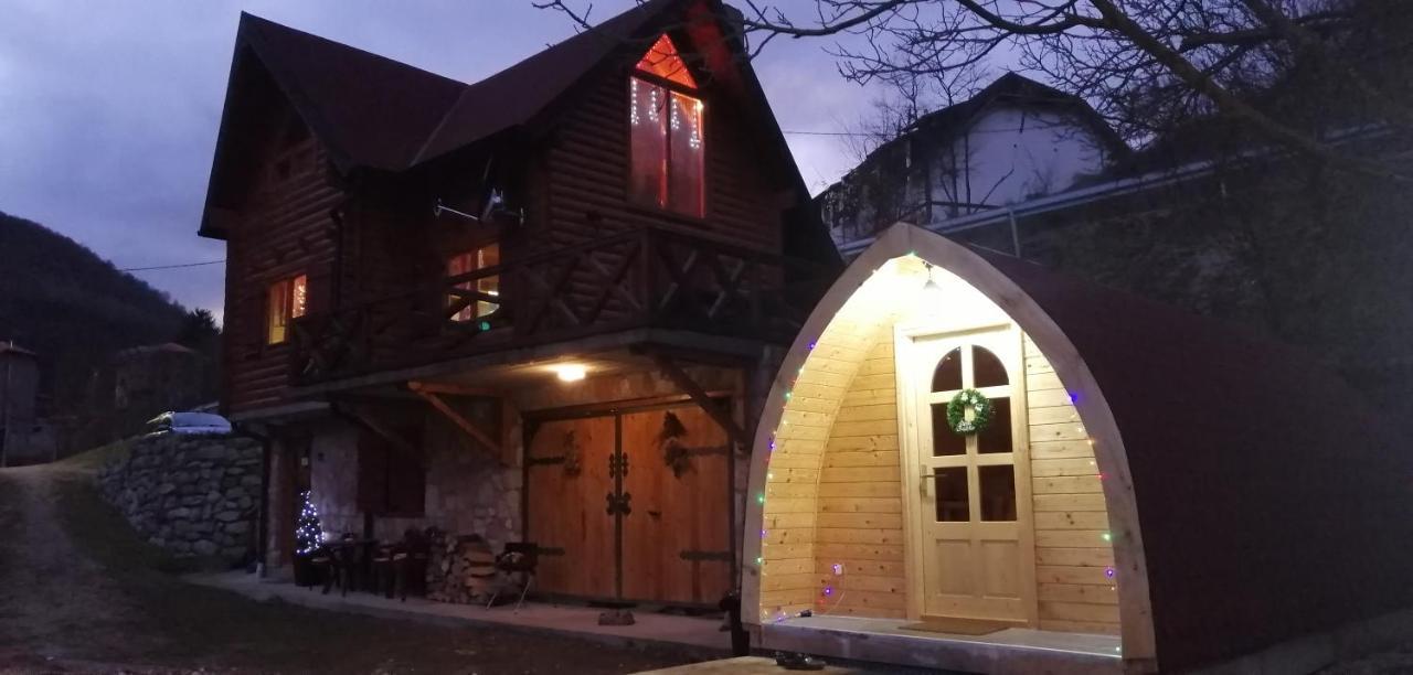 Vila Jelena - Bungalov Crni Vrh المظهر الخارجي الصورة